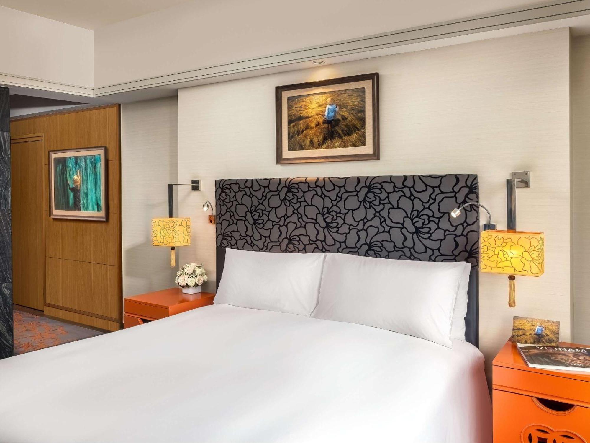 Sofitel Saigon Plaza Hotel Ho Chi Minh City Exterior photo